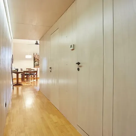 Casa All'universita Di - * Верона