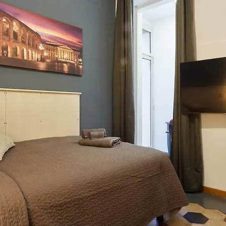 Casa All'universita Di - Apartment